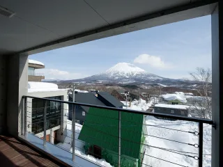 2012-05-04 Cecuko C Interior edits - Glen Claydon Photography