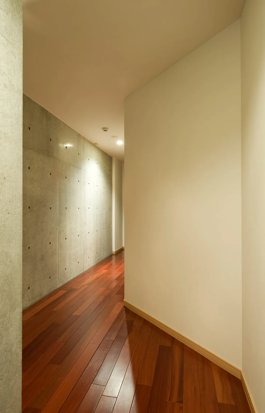 2012-05-04 Cecuko C Interior edits - Glen Claydon Photography